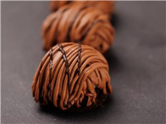 ▲生チョコモンブラン（490円）