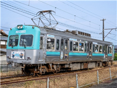 コラボラッピング列車　