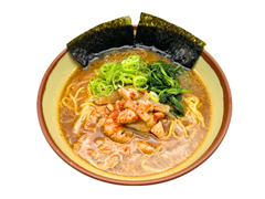 境川PA（上り)　フードコート「復刻辛もつ煮ラーメン」1,080円