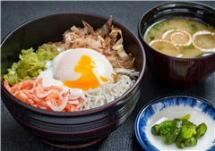 富士のふもと丼