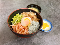 富士川SA（上下線）おすすめ 富士山のふもと丼