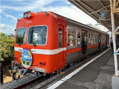 コラボラッピング列車